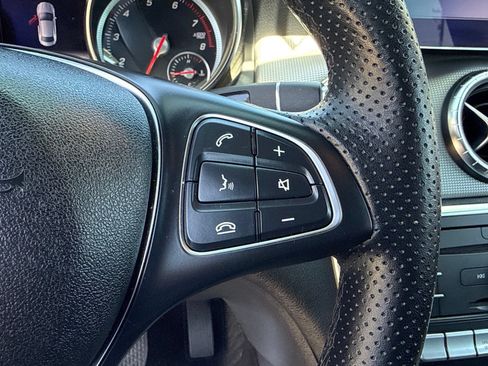 Used 2019 Mercedes-Benz CLA 250 image 30