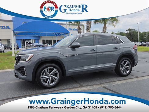 Used 2024 Volkswagen Atlas Cross Sport SEL R-Line AWD/4WD image 1