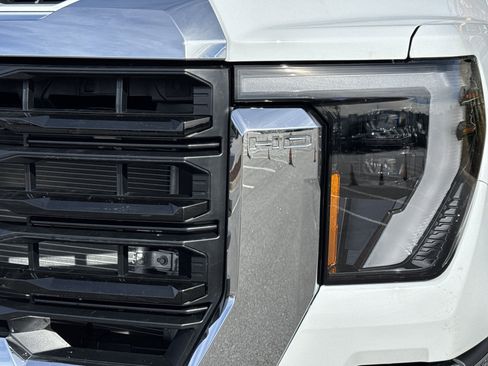 New 2026 GMC Sierra 3500 Pro image 6