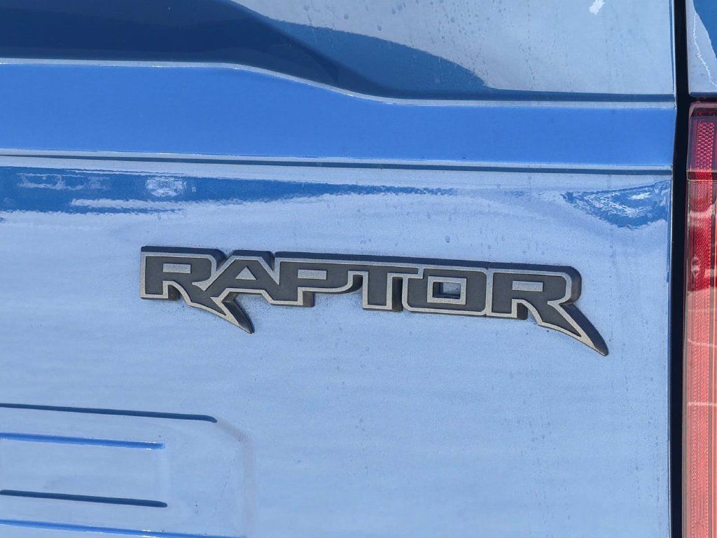 Used 2022 Ford F150 Raptor w/ Equipment Group 801A High AWD/4WD image 7