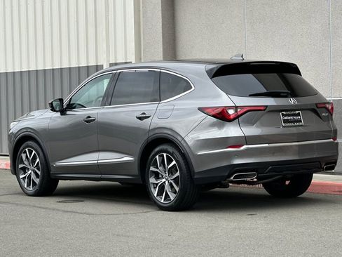 Certified 2023 Acura MDX FWD w/ Technology Package image 7