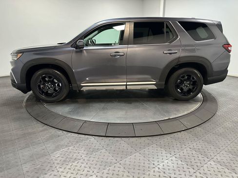 Used 2023 Honda Pilot EX-L image 8