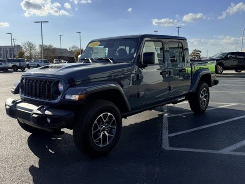 New 2026 Jeep Gladiator Sport image 2