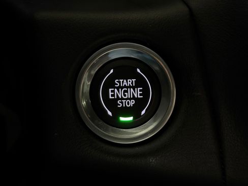 Used 2023 Chevrolet Tahoe Z71 w/ Luxury Package image 31