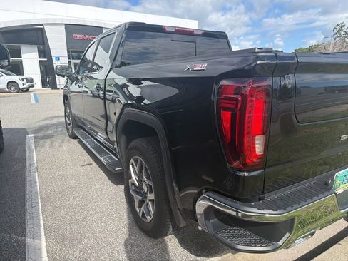 Used 2025 GMC Sierra 1500 SLT w/ SLT Premium Package AWD/4WD image 9