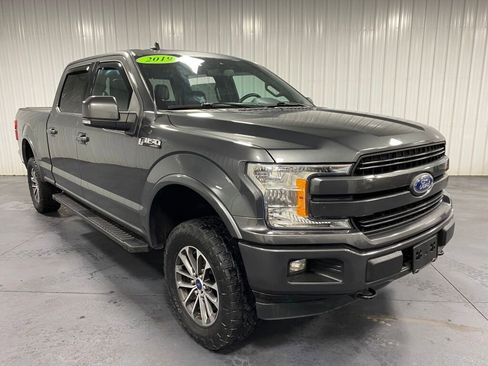 Used 2019 Ford F150 Lariat image 2