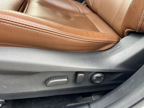 Used 2023 Subaru Outback Touring image 28