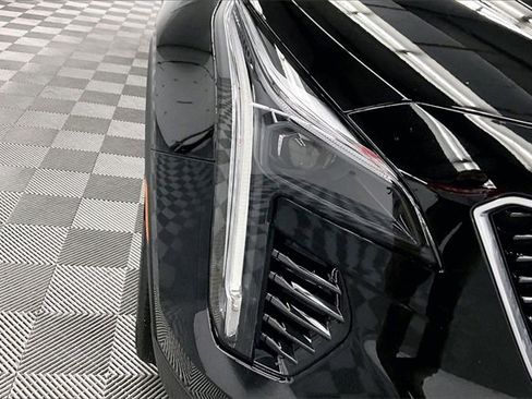 Used 2023 Cadillac XT4 Sport image 31