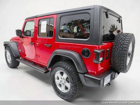 Used 2019 Jeep Wrangler Unlimited Sport S AWD/4WD image 7