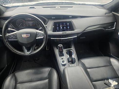 Used 2020 Cadillac XT4 Sport FWD image 16