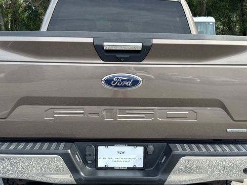 Used 2018 Ford F150 XLT w/ Equipment Group 302A Luxury AWD/4WD image 10