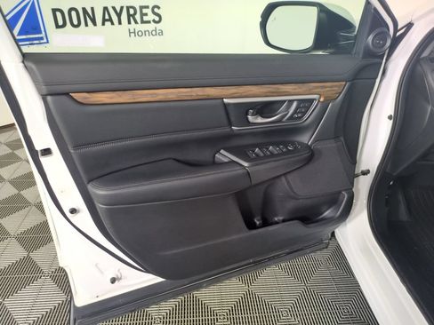 Used 2021 Honda CR-V Touring image 10