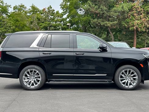 Used 2023 Cadillac Escalade Premium Luxury Platinum AWD/4WD image 3