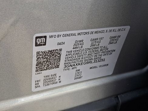 Used 2024 Chevrolet Equinox LT FWD image 27