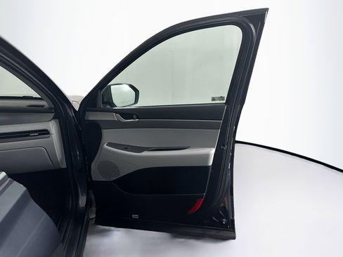 Used 2024 Hyundai Palisade SEL FWD image 34
