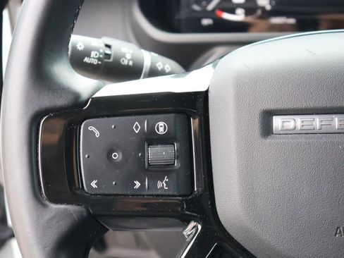 Used 2024 Land Rover Defender 110 X-Dynamic SE AWD/4WD image 30