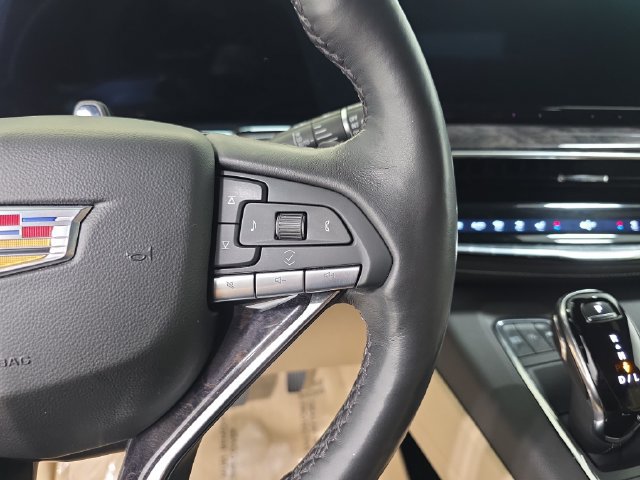 Used 2023 Cadillac Escalade ESV Premium Luxury w/ LPO, Floor Liner Package AWD/4WD image 18