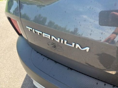 Used 2021 Ford Escape Titanium AWD/4WD image 10
