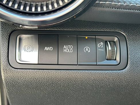 Certified 2025 Chevrolet Equinox LT AWD/4WD image 26