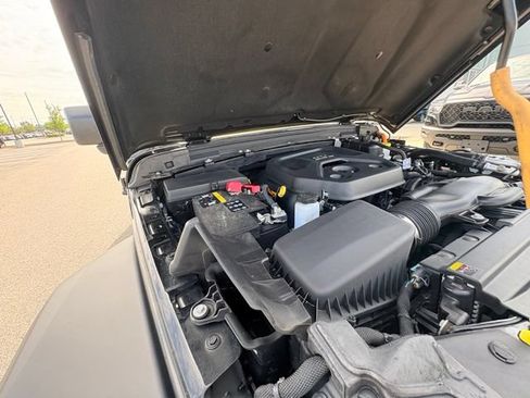 Used 2023 Jeep Wrangler Unlimited w/ Dual Top Group AWD/4WD image 33