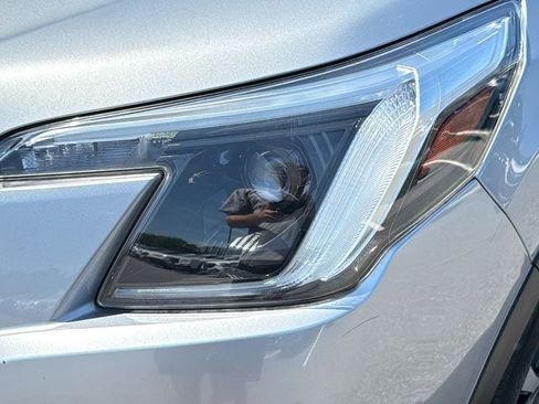 Certified 2022 Subaru Forester Limited AWD/4WD image 7