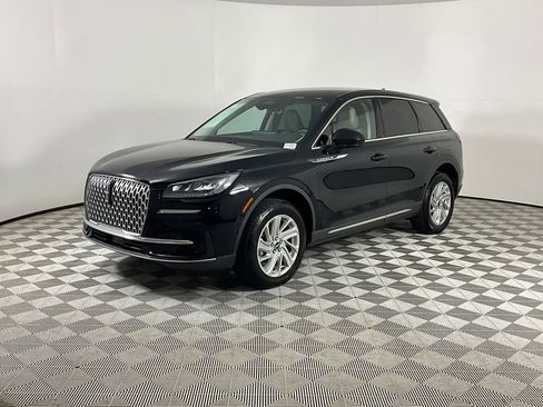 Used 2024 Lincoln Corsair AWD image 1