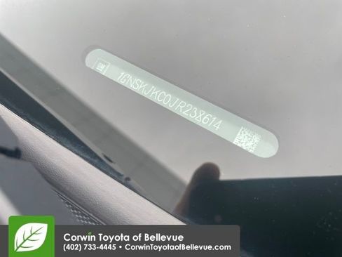 Used 2018 Chevrolet Suburban Premier image 30