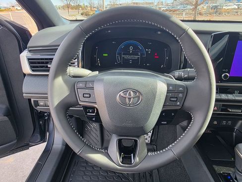 New 2026 Toyota Camry SE FWD image 9