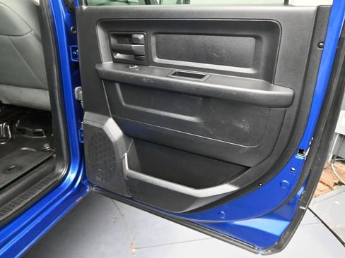 Used 2016 RAM 2500 Tradesman w/ Popular Equipment Group image 30