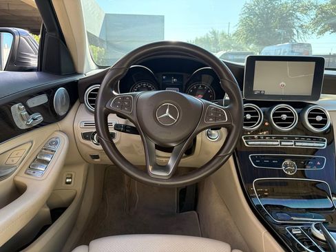 Used 2015 Mercedes-Benz C 300 4MATIC Sedan image 6