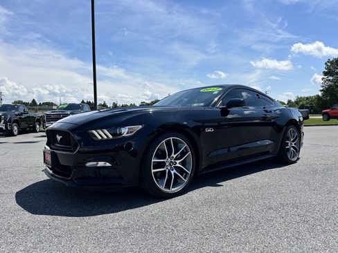 Used 2017 Ford Mustang GT Premium image 2