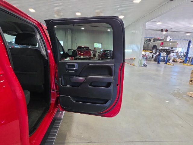 Used 2017 Chevrolet Silverado 1500 LT w/ All Star Edition AWD/4WD image 28