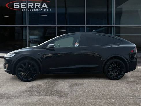 Used 2020 Tesla Model X Long Range AWD/4WD image 2
