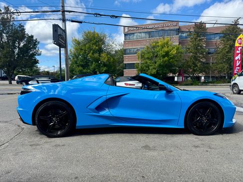 Used 2023 Chevrolet Corvette Stingray Convertible w/ Z51 Performance Package image 6