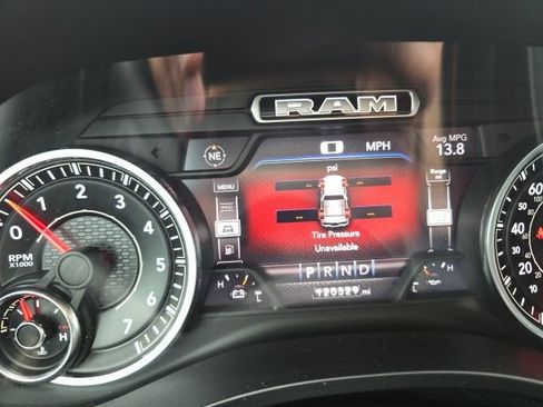 Used 2020 RAM 1500 Laramie AWD/4WD image 10
