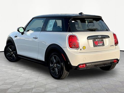 Used 2024 MINI Cooper SE FWD image 4