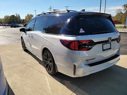 New 2026 Honda Odyssey Sport-L image 8