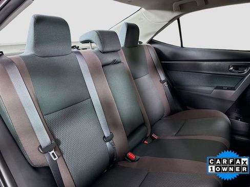 Used 2019 Toyota Corolla LE image 23