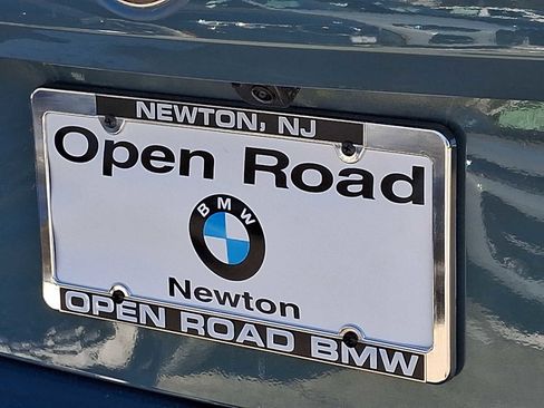 Used 2024 BMW 530i xDrive w/ Premium Package image 33