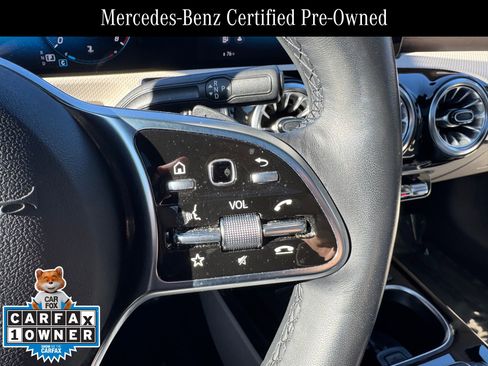 Used 2023 Mercedes-Benz CLA 250 4MATIC image 10