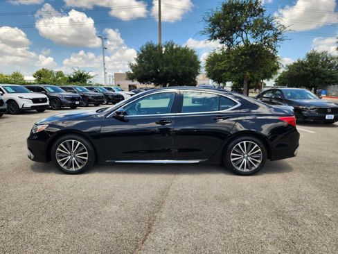 Used 2018 Acura TLX V6 SH-AWD w/ Advance Package image 4