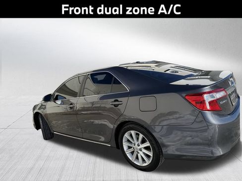 Used 2013 Toyota Camry XLE image 7