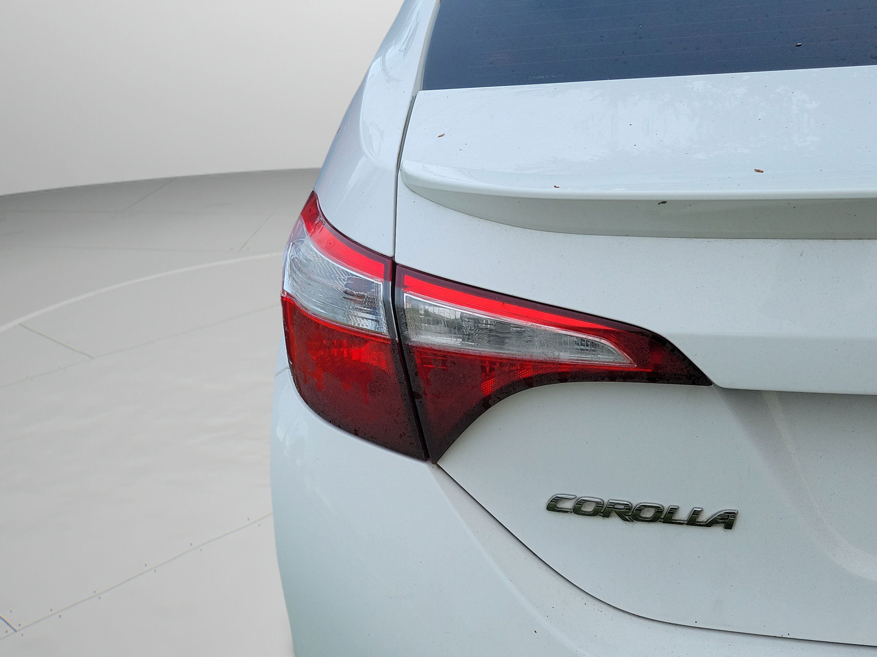 Used 2014 Toyota Corolla S FWD image 24