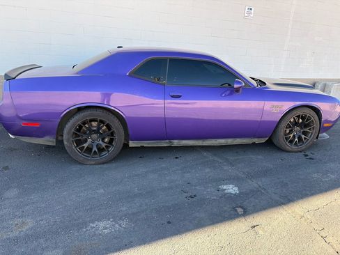Used 2013 Dodge Challenger SRT8 Core w/ Electronics Convenience Group image 5