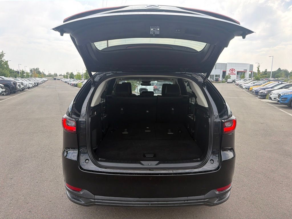 Used 2026 MAZDA CX-90 3.3 Turbo w/ Select Package AWD/4WD image 15