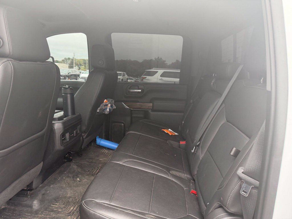Used 2020 Chevrolet Silverado 3500 LT w/ All Star Edition AWD/4WD image 7