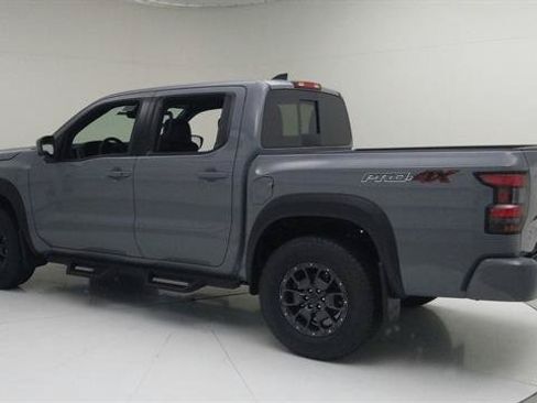 Used 2023 Nissan Frontier PRO-4X w/ Pro-4X Premium Package AWD/4WD image 5