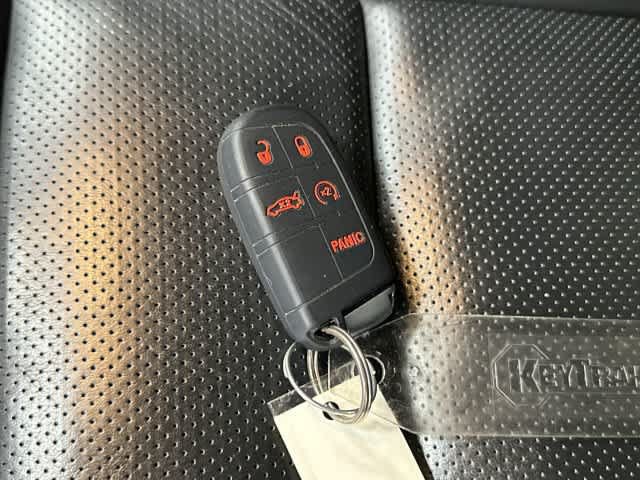 Used 2024 Dodge Durango GT AWD/4WD image 33