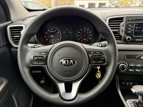 Used 2017 Kia Sportage LX AWD/4WD image 30