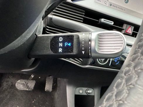 Used 2023 Hyundai Ioniq 5 Limited image 34